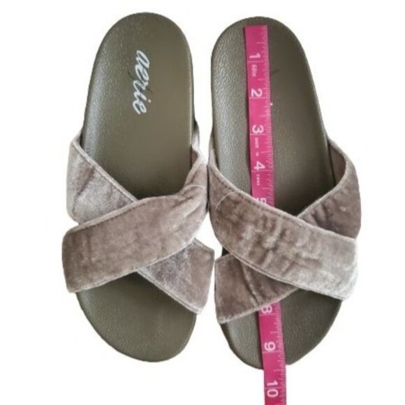 Aerie Women's Velvet Double Criss-Cross Strap Slip-On Sandals Gray Size 7 NWOT - Picture 5 of 10